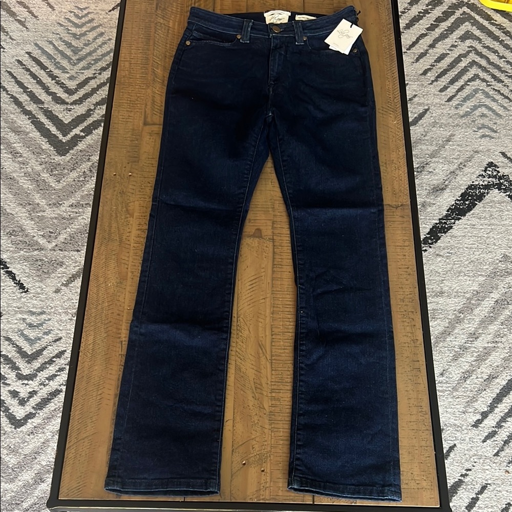 Lola | Women's Blue Jeans